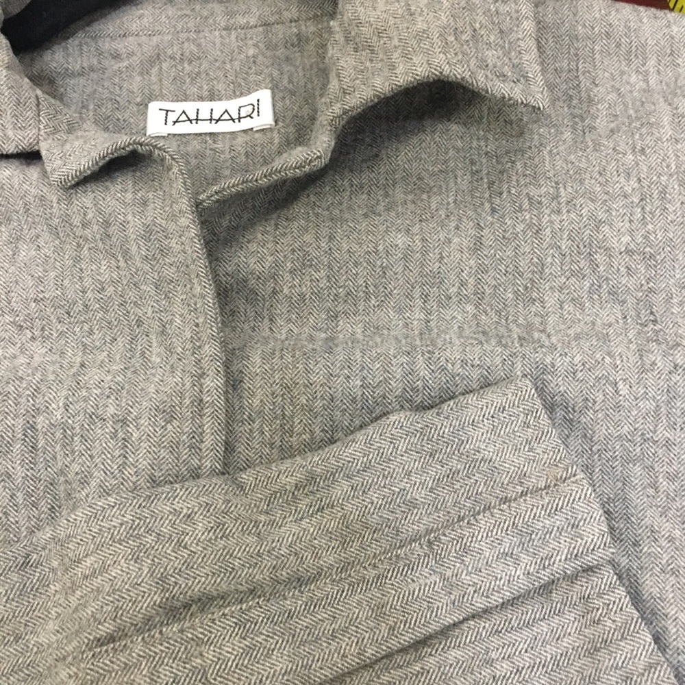 Tahari jacket - Picture 4 of 4